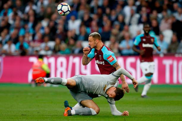 莫德里奇對 莫德里奇對